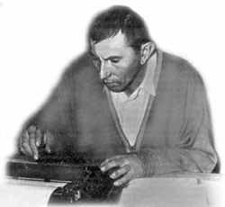 Поэт Николай Глазков