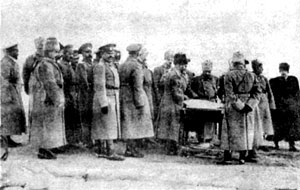Прибытие в штаб Кавказской армии императора Николая II. Крепость Карс. 30 ноября 1914 г.