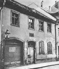 Дом во Фрейберге, где находилась химическая лаборатория Генкеля