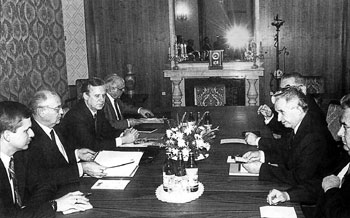 4 декабря 1989 г. Последний визит румынского диктатора Николае Чаушеску в Москву